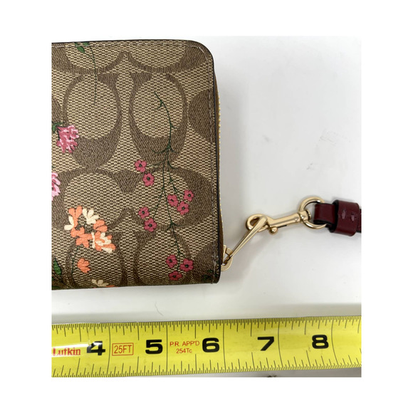 New Coach Leather Long Zip Around Wallet Signature Canvas In Wildflower Print - Picture 7 of 8